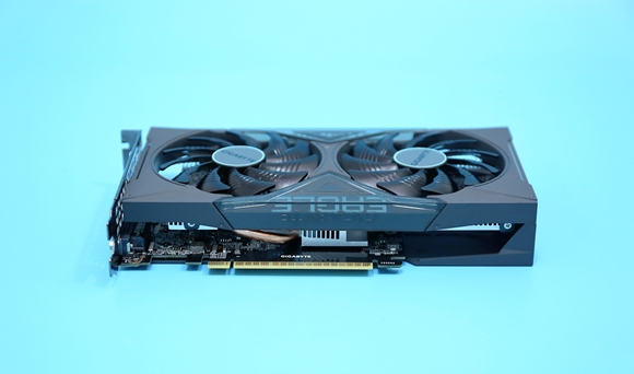 【科技快訊】速度提升50%！技嘉GTX 1650 GDDR6顯卡拆解圖賞