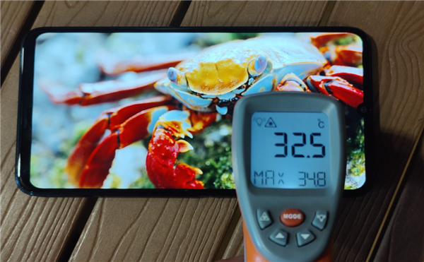 7寸大塊頭的“肚量” 榮耀X10 Max散熱實(shí)測