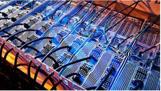 踐行“碳中和”理念 數(shù)據(jù)中心液冷技術(shù)受矚目