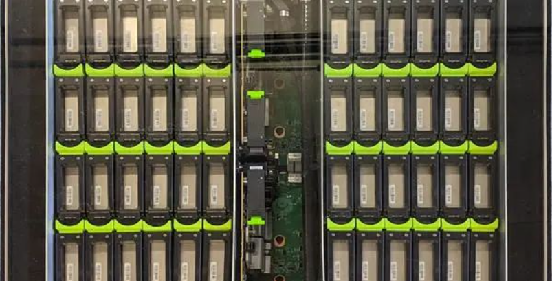 Iceotope聯(lián)手Meta！全球第二款液冷存儲(chǔ)系統(tǒng)問(wèn)世