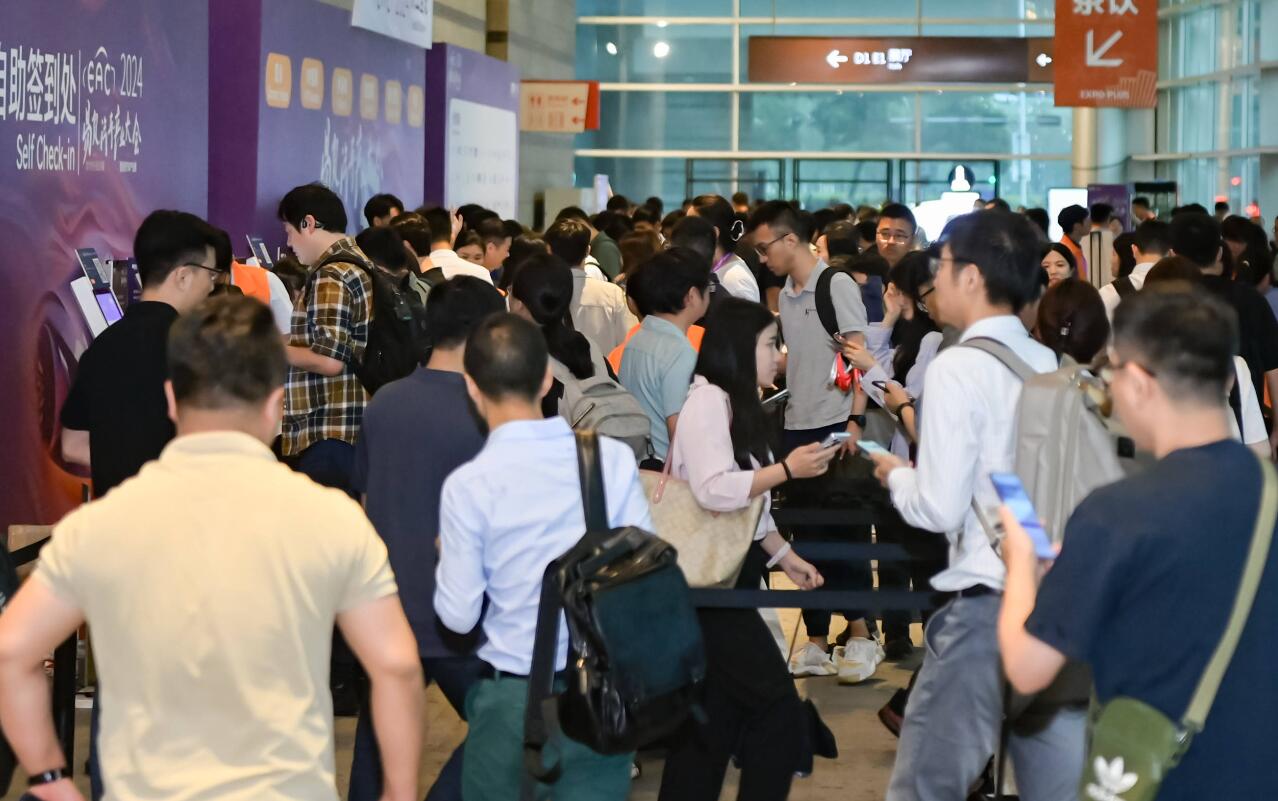 EAC2024易貿(mào)汽車產(chǎn)業(yè)展圓滿收官！汽車前裝產(chǎn)業(yè)上下游共話變局中的韌性生長(zhǎng)