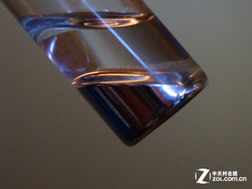 液態(tài)金屬循環(huán)降溫 依米康散熱器發(fā)布 