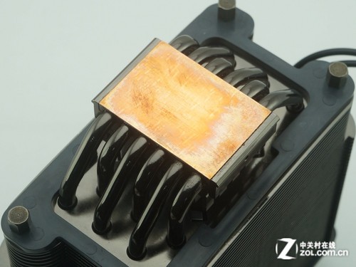 小伙伴驚呆了 超頻挑戰(zhàn)默頻溫度低10度 