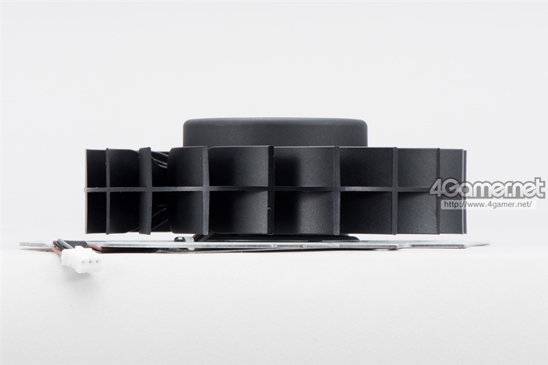 PS4 Pro主機(jī)拆解：散熱系統(tǒng)嘆為觀止