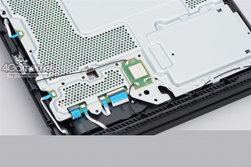 PS4 Pro主機(jī)拆解：散熱系統(tǒng)嘆為觀止