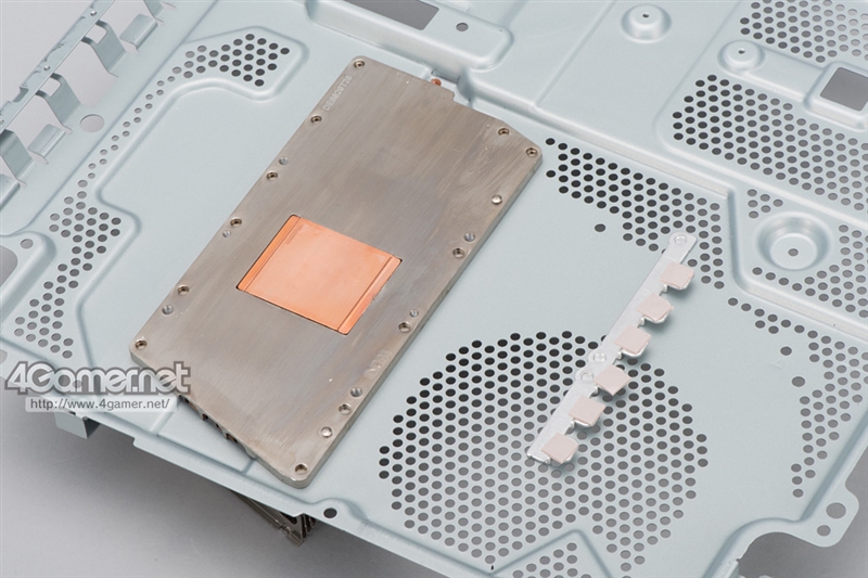 PS4 Pro主機(jī)拆解：散熱系統(tǒng)嘆為觀止